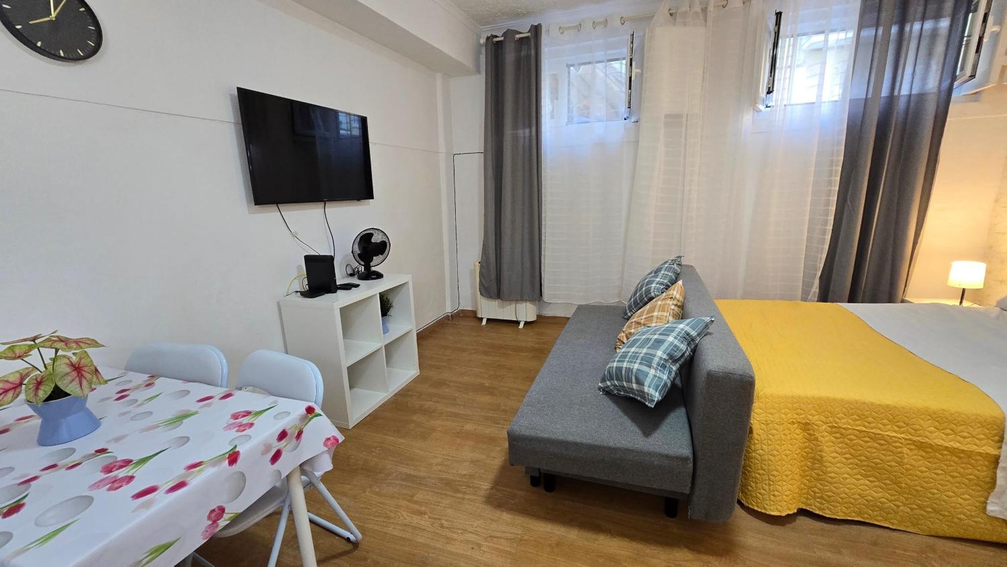 Apartamento Cave -1 Estudio Inteiro No Areeiro Em